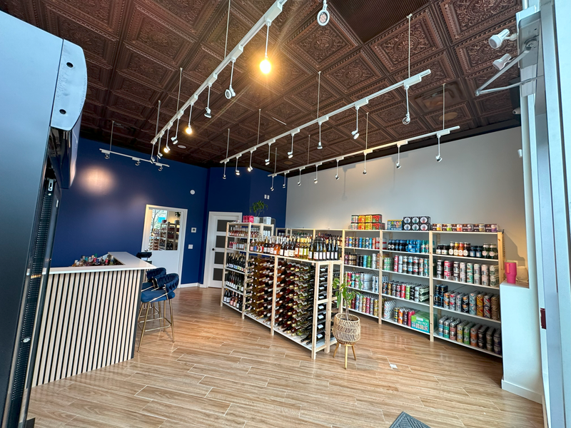 Søbr Market Toronto - 2057 Danforth