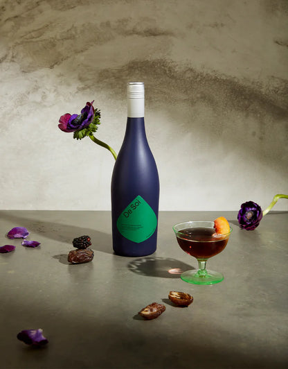 De Soi Purple Lune Sparkling Non-Alcoholic Aperitif made with ashwagandha, tart cherry, & L-theanine derived from green tea - adaptogenic functional beverage
