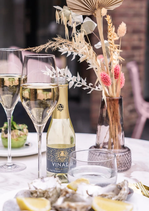 Vinada Mini Bottles Sparkling Wine - elegant option for any occasion